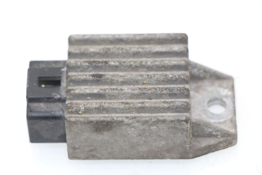 photo de REGULATEUR CHARGE PEUGEOT SPEEDFIGHT LC 50 (1996 - 2002) - Vue principale