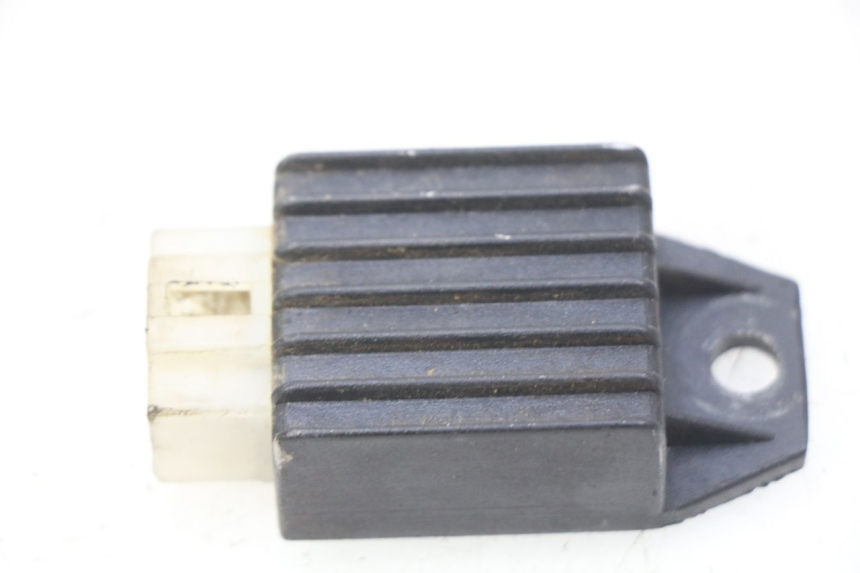 photo de REGULATEUR CHARGE CHINESE QUAD SPEEDY DELUXE 125 - Vue principale