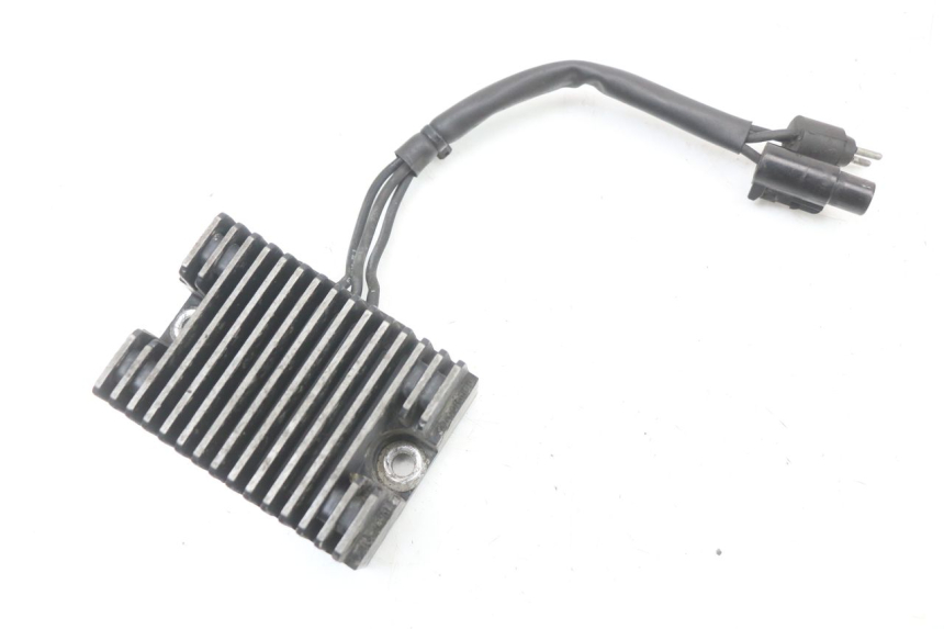 photo de REGULATEUR CHARGE HARLEY DAVIDSON SPORTSTER XL CUSTOM 1200 (2003 - 2004) - Vue principale