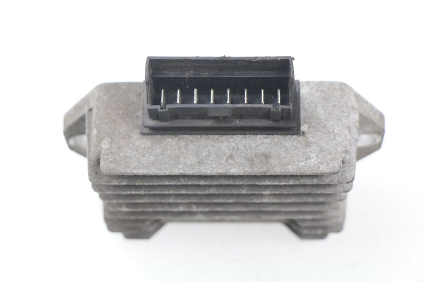 photo de REGULATEUR CHARGE APRILIA SR 2T 50 (2012 - 2017) - Zoom état d’usage