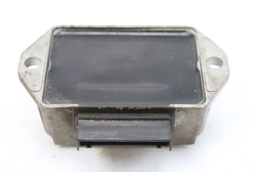 photo de REGULATEUR CHARGE APRILIA SR 2T 50 (2012 - 2017) - Autre angle de vue