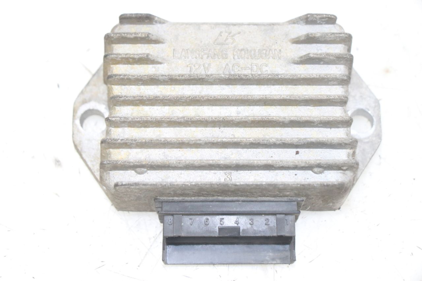 photo de REGULATEUR CHARGE APRILIA SR 2T 50 (2012 - 2017) - Vue principale