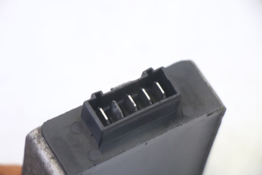 photo de REGULATEUR CHARGE APRILIA SR R 2T LC 50 (2018 - 2021) - Autre angle de vue