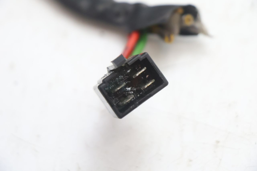 photo de REGULATEUR CHARGE DUCATI SS IE DS CARENEE 1000 (2002 - 2006) - Gros plan technique