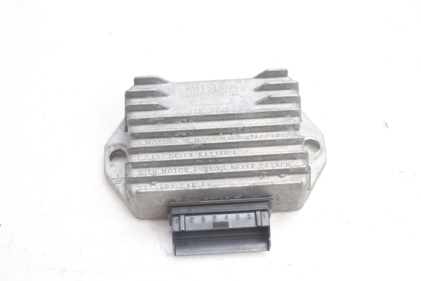 photo de REGULATEUR CHARGE GILERA STALKER 50 (2004 - 2014) - Vue principale