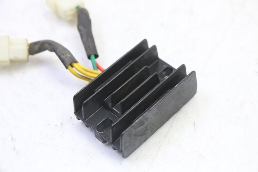 photo de REGULATEUR CHARGE PEUGEOT STREETZONE I NAKED 2T 50 (2018 - 2020) - Détail de la pièce