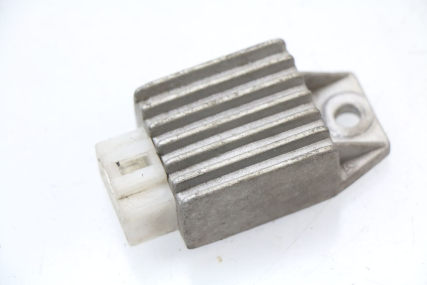 photo de REGULATEUR CHARGE TNT MOTOR STRIKE 50 (2008 - 2010) - Vue principale