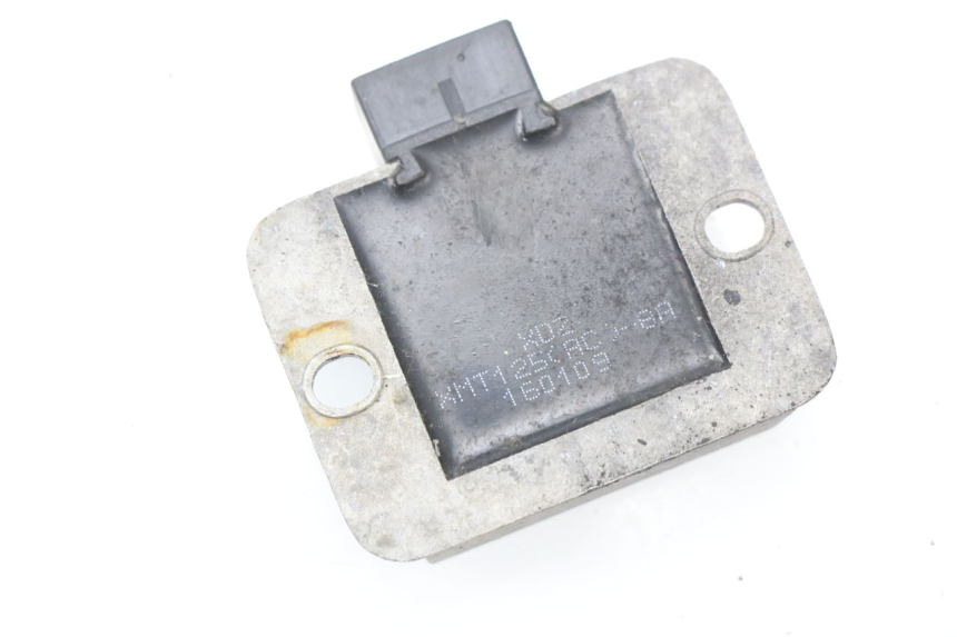 photo de REGULATEUR CHARGE JM MOTORS SUNNY 50 (2017 - 2020) - Détail de la pièce