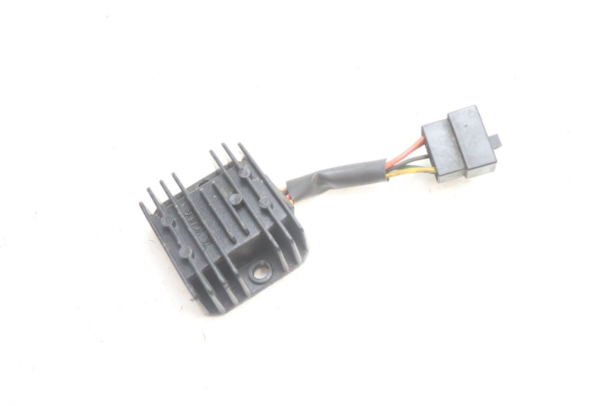 photo de REGULATEUR CHARGE KYMCO SUPER 8 2T 50 (2007 - 2013) - Vue principale