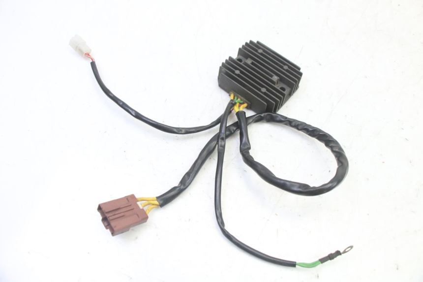 photo de REGULATEUR CHARGE KTM SUPERENDURO R 950 (2005 - 2009) - Détail de la pièce