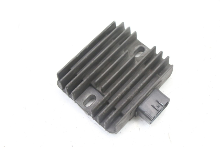 photo de REGULATEUR CHARGE SUZUKI BURGMAN 125 (2018 - 2021) - Vue principale