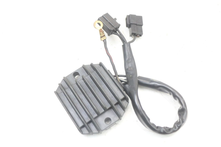 photo de REGULATEUR CHARGE SUZUKI GS F 500 (2004 - 2007) - Autre angle de vue