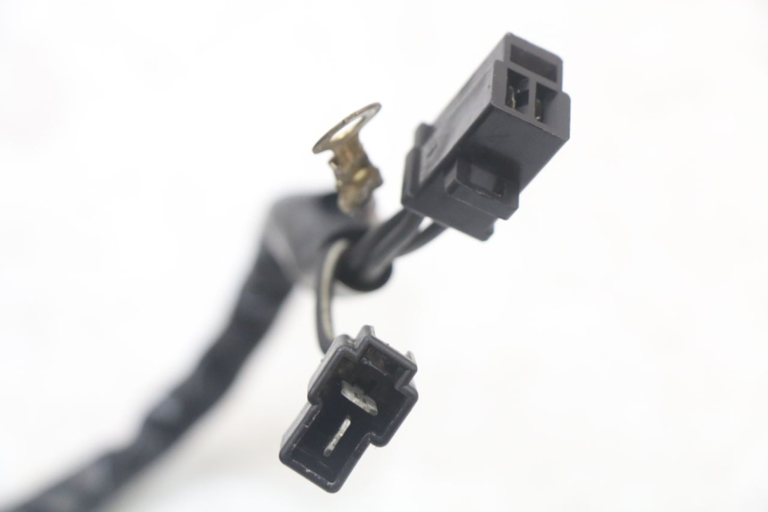 photo de REGULATEUR CHARGE SUZUKI GS F 500 (2004 - 2007) - Vue d’ensemble