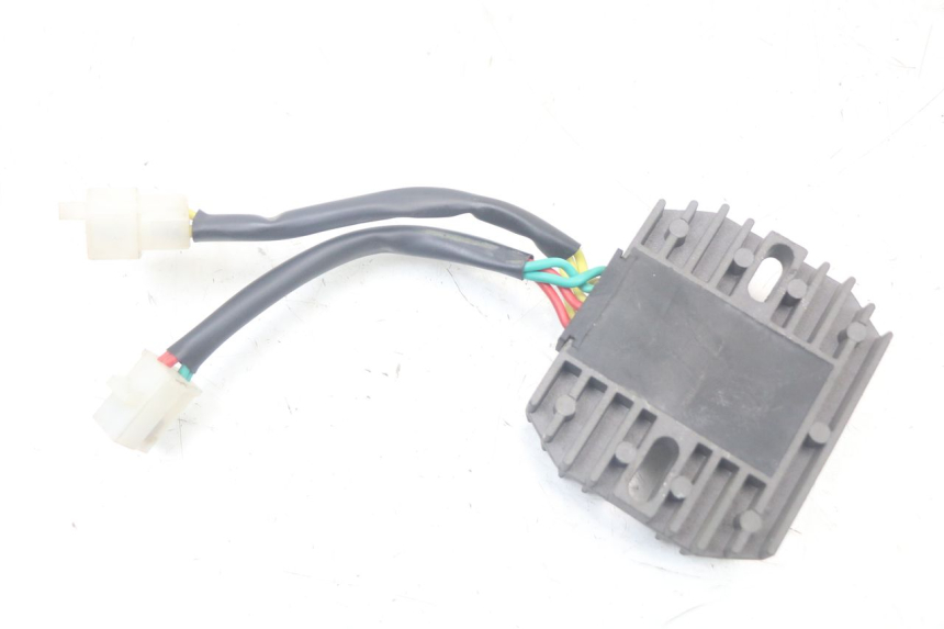 photo de REGULATEUR CHARGE SUZUKI SV N 650 (1999 - 2002) - Zoom état d’usage