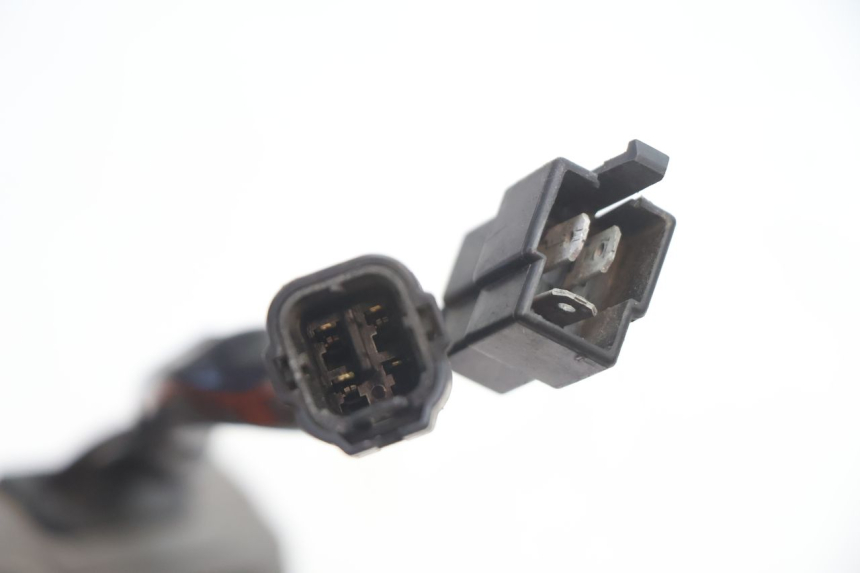photo de REGULATEUR CHARGE SUZUKI SV S 650 (2003 - 2009) - Vue d’ensemble