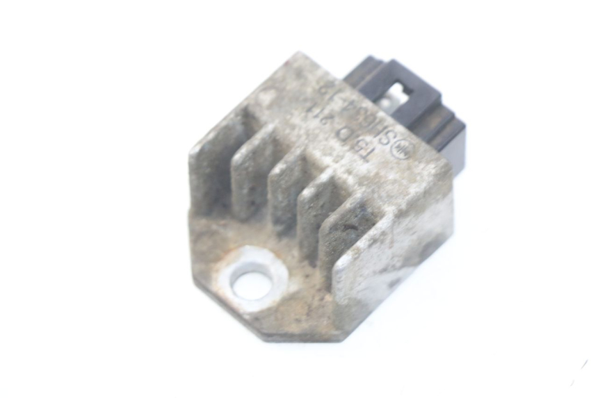 photo de REGULATEUR CHARGE PEUGEOT SV 80 (1993 - 1997) - Zoom état d’usage