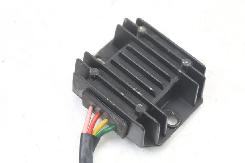 photo de REGULATEUR CHARGE SYM ORBIT 2 4T 50 (2018 - 2022) - Zoom état d’usage