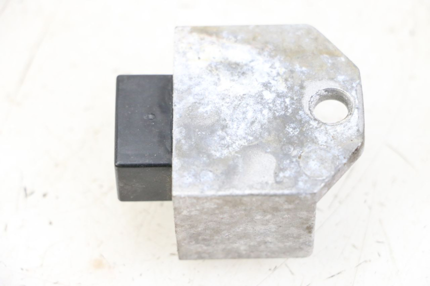 photo de RÉGULATEUR DE CHARGE SYM ORBIT 2 4T 50 (2008 - 2017) - Détail de la pièce