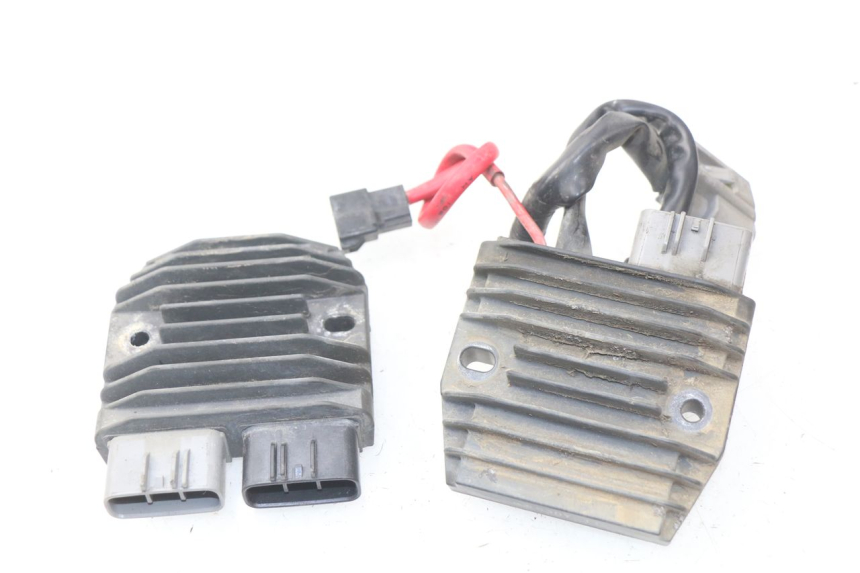 photo de REGULATEUR CHARGE YAMAHA TDM ABS 900 (2002 - 2014) - Vue principale