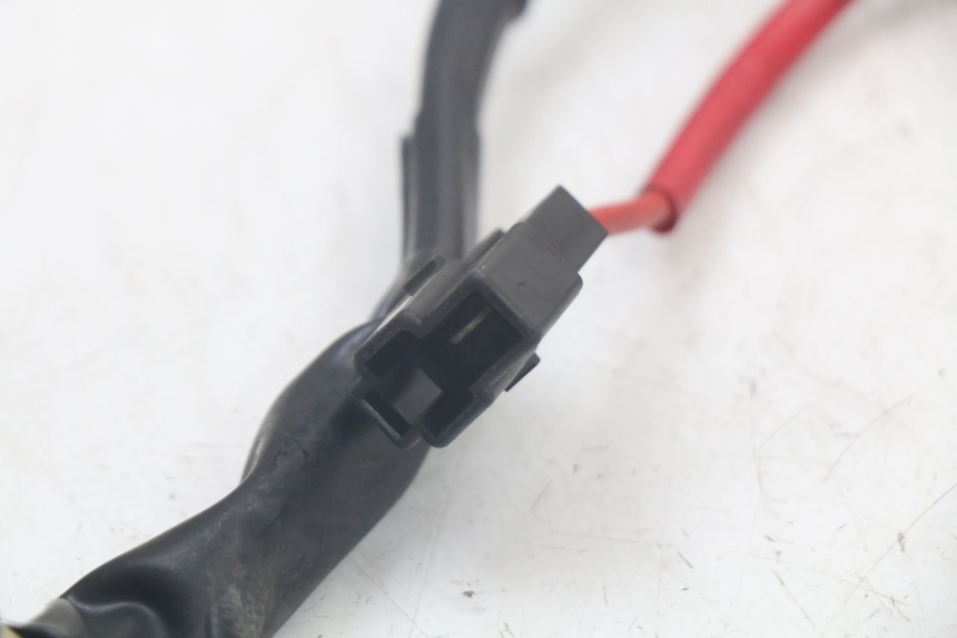 photo de REGULATEUR CHARGE YAMAHA TDM ABS 900 (2002 - 2014) - Gros plan technique