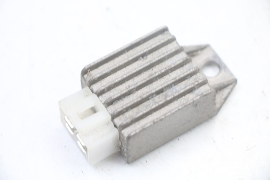 photo de REGULATEUR CHARGE TNT MOTOR ROMA 10' 2T 50 (2011 - 2018) - Détail de la pièce