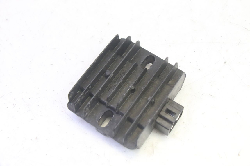 photo de REGULATEUR CHARGE KSR TR SM 50 (2015 - 2018) - Détail de la pièce