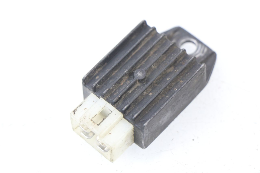 photo de REGULATEUR CHARGE PEUGEOT TREKKER TKR 50 (2005 - 2014) - Vue principale