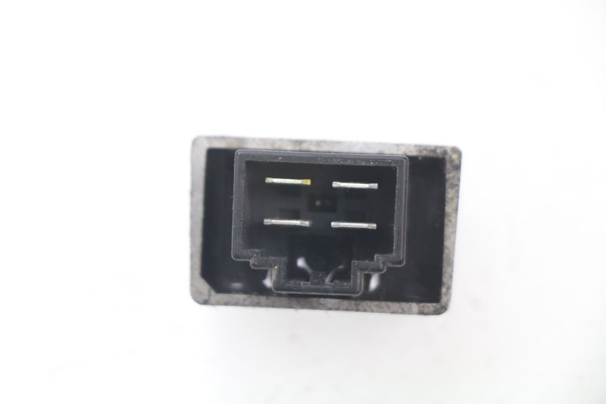 photo de REGULATEUR CHARGE PEUGEOT TREKKER TKR 50 (2005 - 2014) - Zoom état d’usage