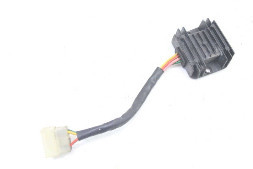 photo de REGULATEUR CHARGE PEUGEOT TWEET 4T 50 (2018 - 2022) - Détail de la pièce