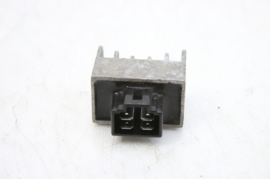 photo de REGULATEUR CHARGE PEUGEOT TWEET 125 (2010 - 2017) - Zoom état d’usage