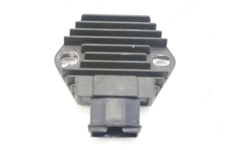 photo de REGULATEUR CHARGE HONDA VFR FI RC46 800 (1998 - 2001) - Vue principale