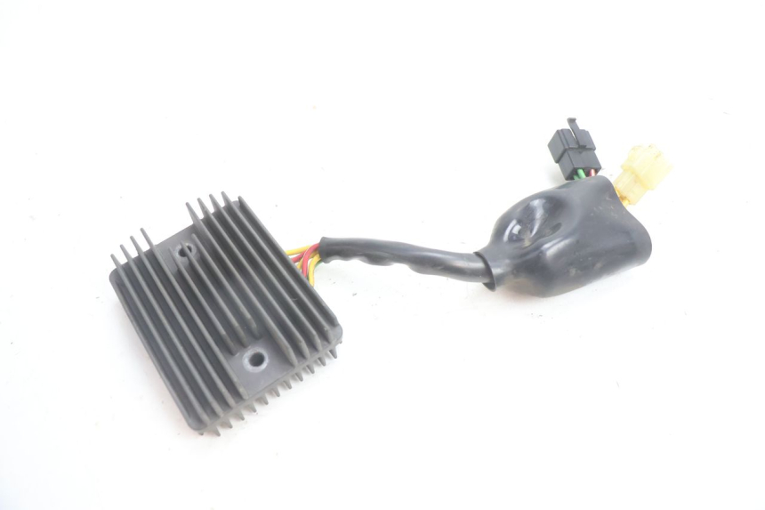 photo de REGULATEUR CHARGE HONDA VFR FI RC46 800 (1998 - 2001) - Vue principale