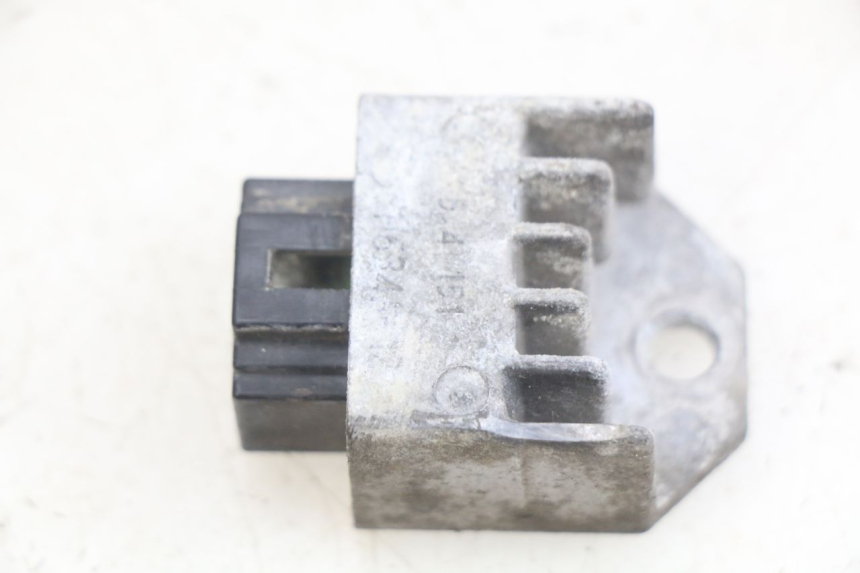 photo de REGULATEUR CHARGE PEUGEOT VIVACITY 50 (2004 - 2009) - Vue principale