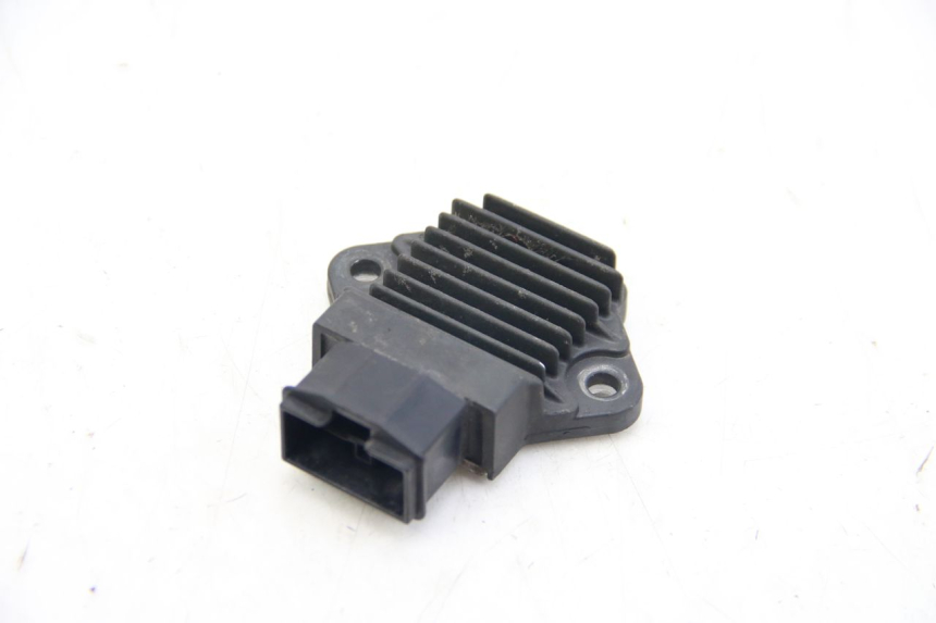 photo de REGULATEUR CHARGE HONDA VT C SHADOW 125 (1999 - 2007) - Détail de la pièce
