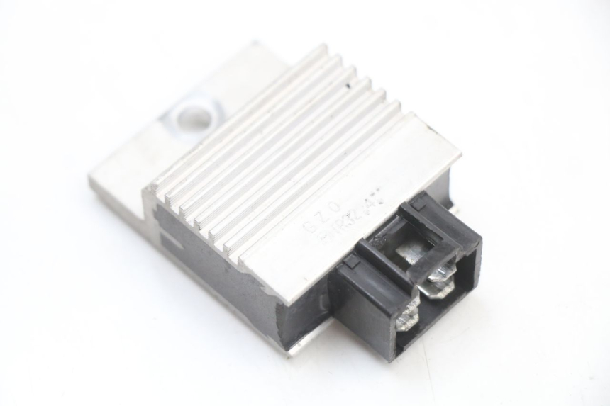 photo de REGULATEUR CHARGE HONDA WALLAROO DX 50 (1993 - 1996) - Vue principale