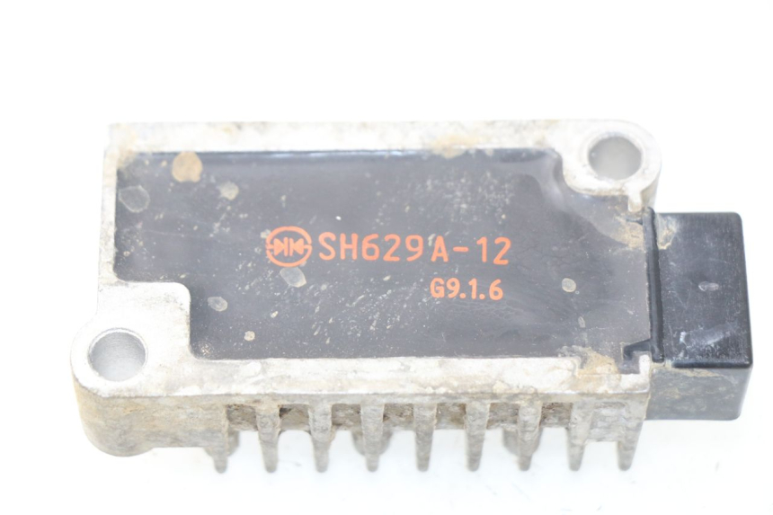 photo de REGULATEUR CHARGE YAMAHA WR R 125 (2009 - 2017) - Détail de la pièce