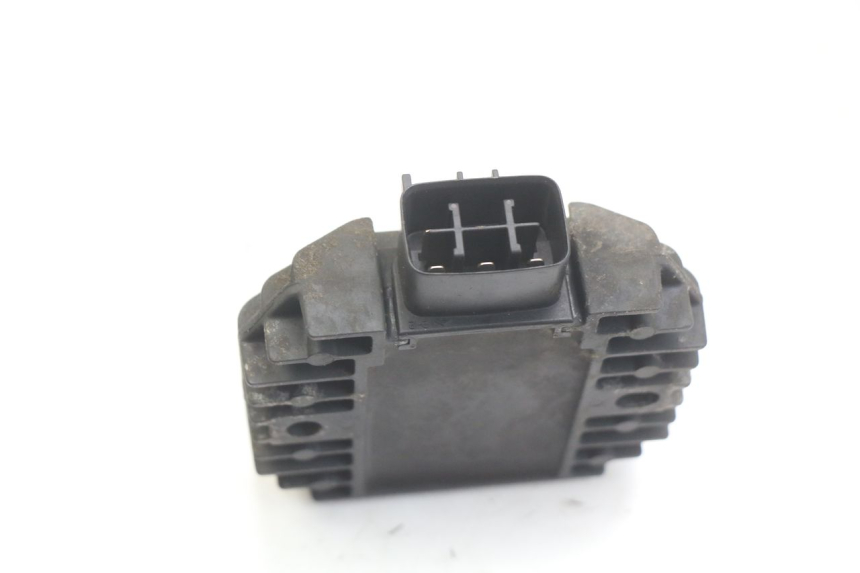 photo de REGULATEUR CHARGE YAMAHA X-CITY XCITY 125 (2007 - 2013) - Détail de la pièce