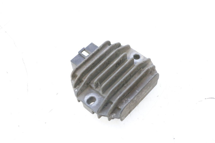 photo de REGULATEUR CHARGE YAMAHA X-MAX XMAX 125 (2010 - 2013) - Détail de la pièce