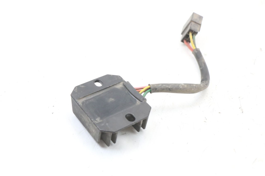 photo de REGULATEUR CHARGE SYM X-PRO 4T 50 (2014 - 2021) - Détail de la pièce