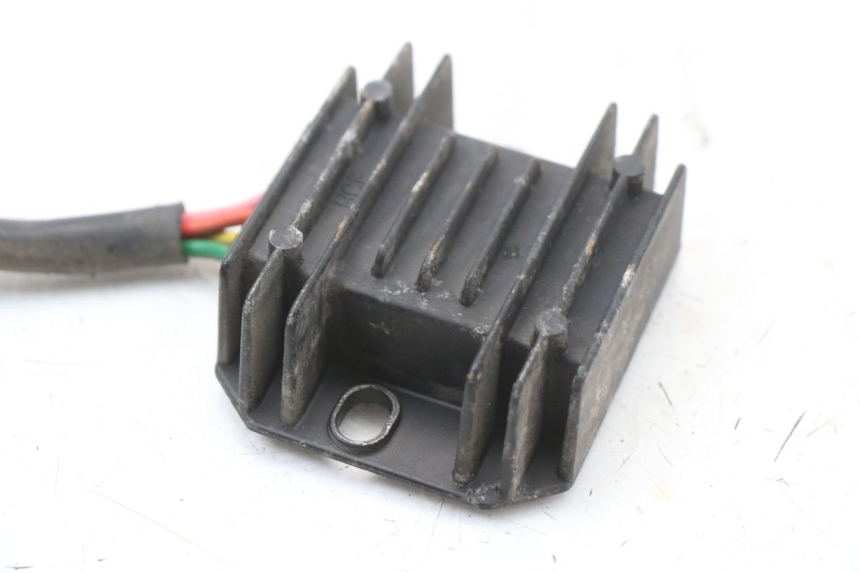 photo de REGULATEUR CHARGE SYM X-PRO 4T 50 (2014 - 2021) - Autre angle de vue