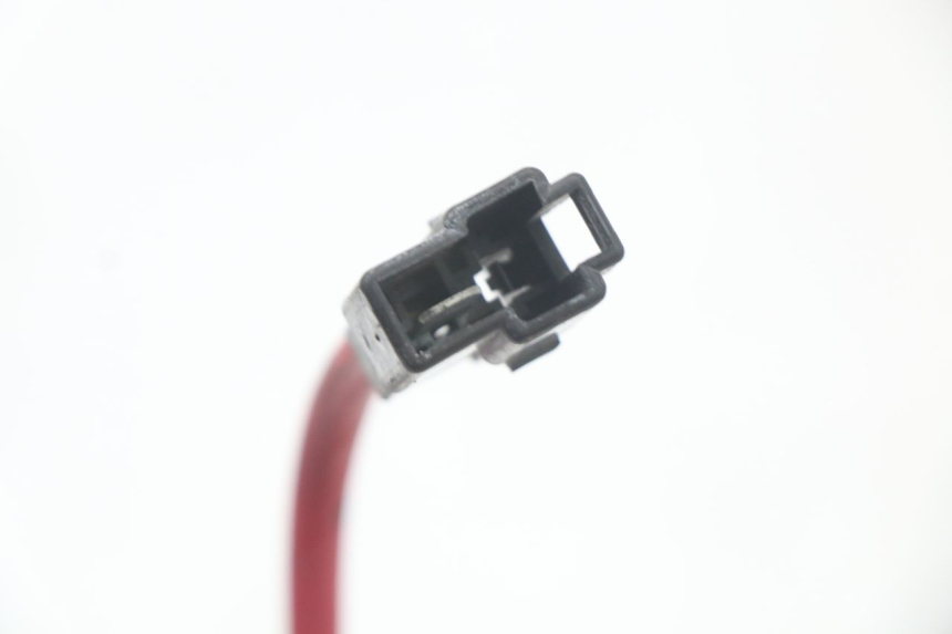 photo de REGULATEUR CHARGE YAMAHA FJR ABS 1300 (2006 - 2012) - Gros plan technique