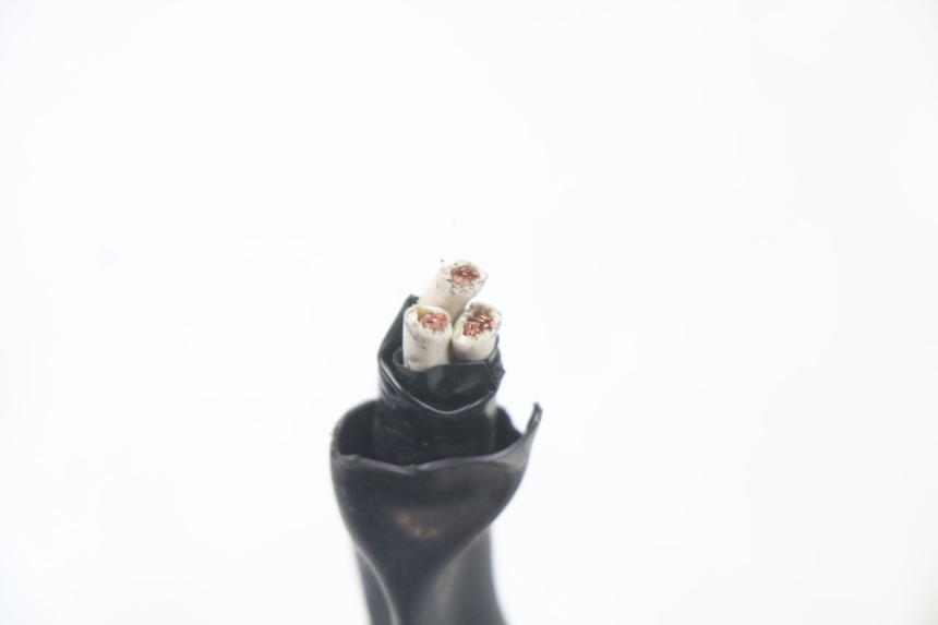 photo de REGULATEUR CHARGE YAMAHA FJR ABS 1300 (2006 - 2012) - Vue d’ensemble