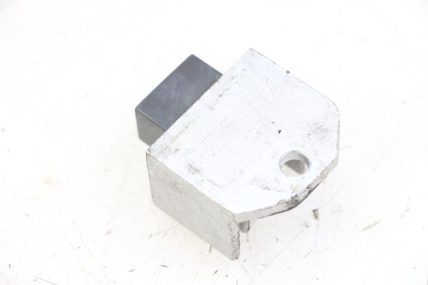 photo de REGULATEUR CHARGE YAMAHA NEO'S NEOS 2T EASY 50 (2013 - 2016) - Détail de la pièce