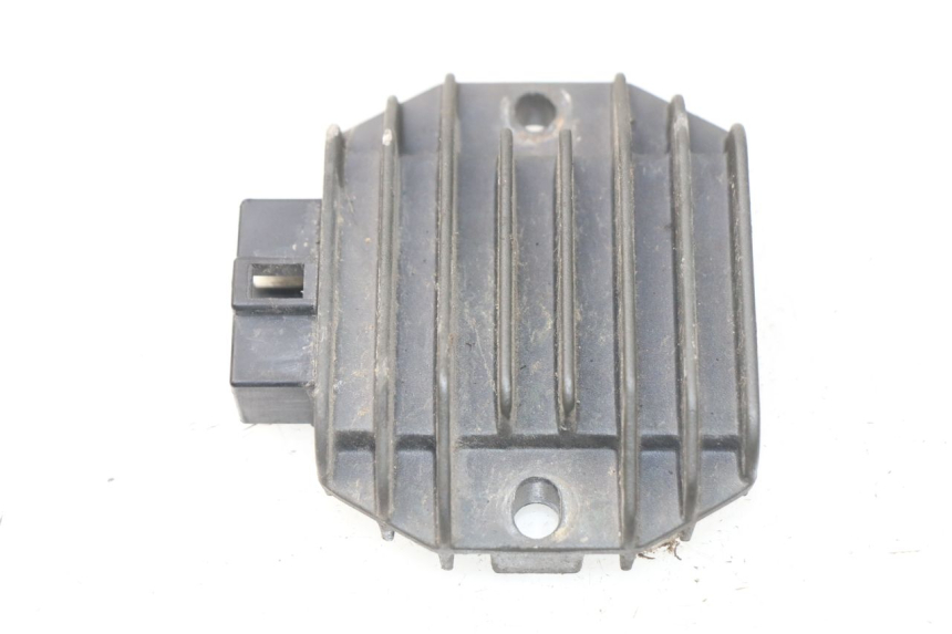 photo de REGULATEUR CHARGE YAMAHA YP MAJESTY 125 (2007 - 2010) - Vue principale
