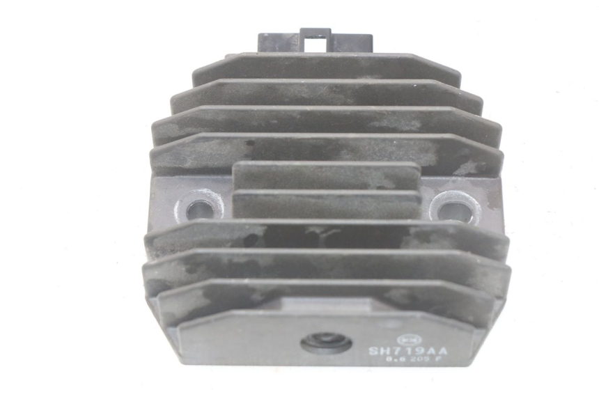 photo de REGULATEUR CHARGE YAMAHA YP T-MAX TMAX 530 (2017 - 2020) - Vue principale