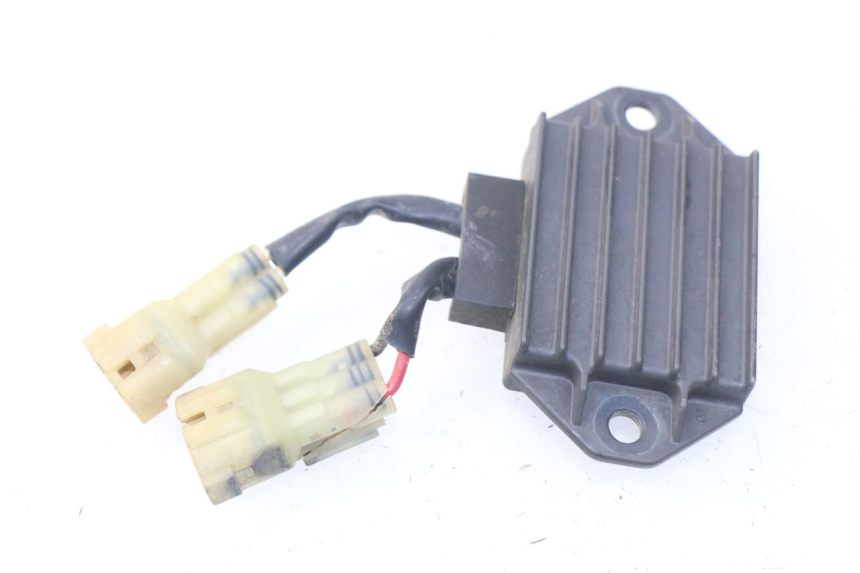photo de REGULATEUR CHARGE YAMAHA YZ-F YZF 250 (2014 - 2018) - Vue principale