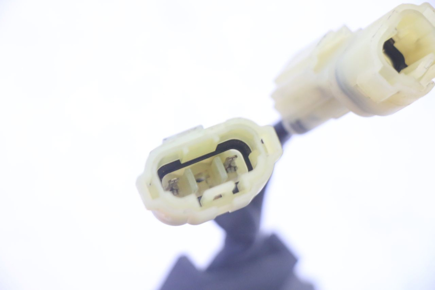 photo de REGULATEUR CHARGE YAMAHA YZ-F YZF 250 (2014 - 2018) - Autre angle de vue