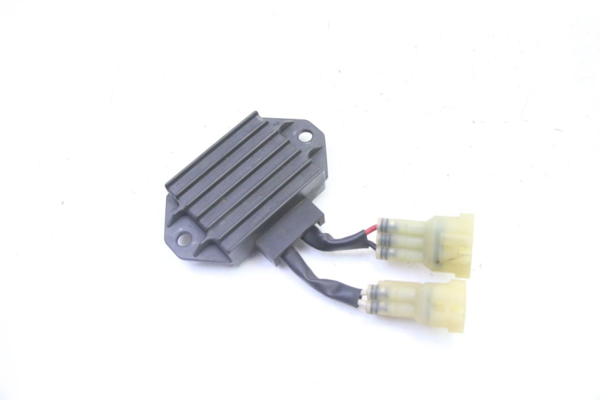 photo de REGULATEUR CHARGE YAMAHA YZF YZ-F 450 (2014 - 2016) - Zoom état d’usage