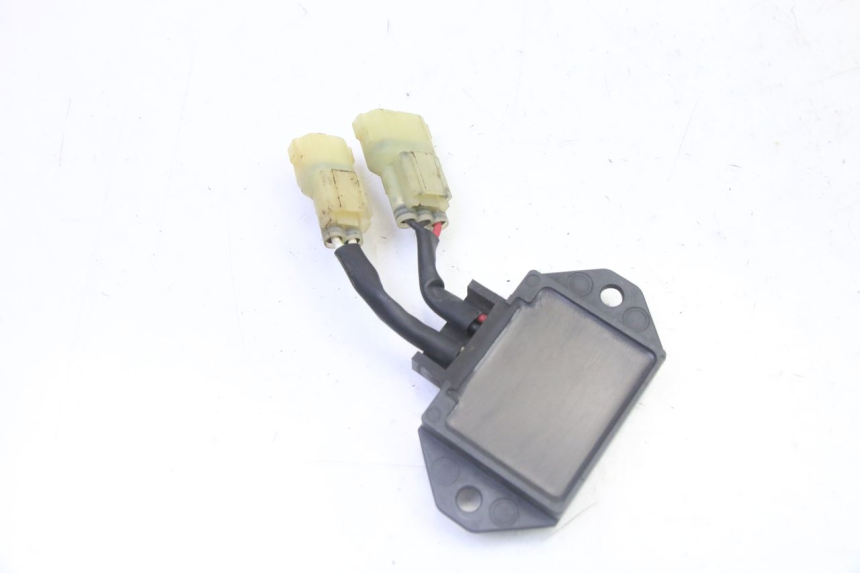 photo de REGULATEUR CHARGE YAMAHA YZF YZ-F 450 (2014 - 2016) - Autre angle de vue