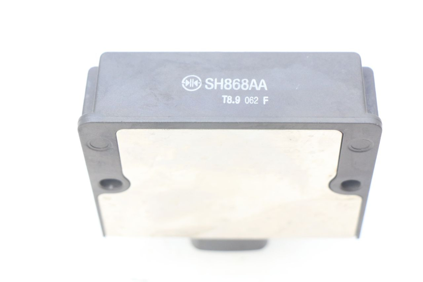 photo de REGULATEUR CHARGE KAWASAKI Z 650 (2016 - 2019) - Zoom état d’usage